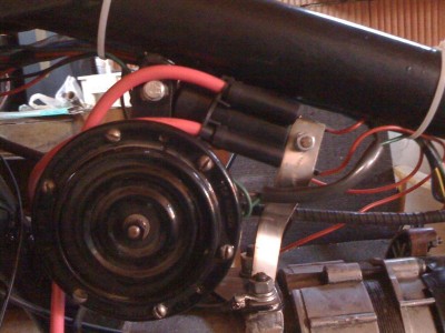 MOTO 004 [1600x1200].jpg